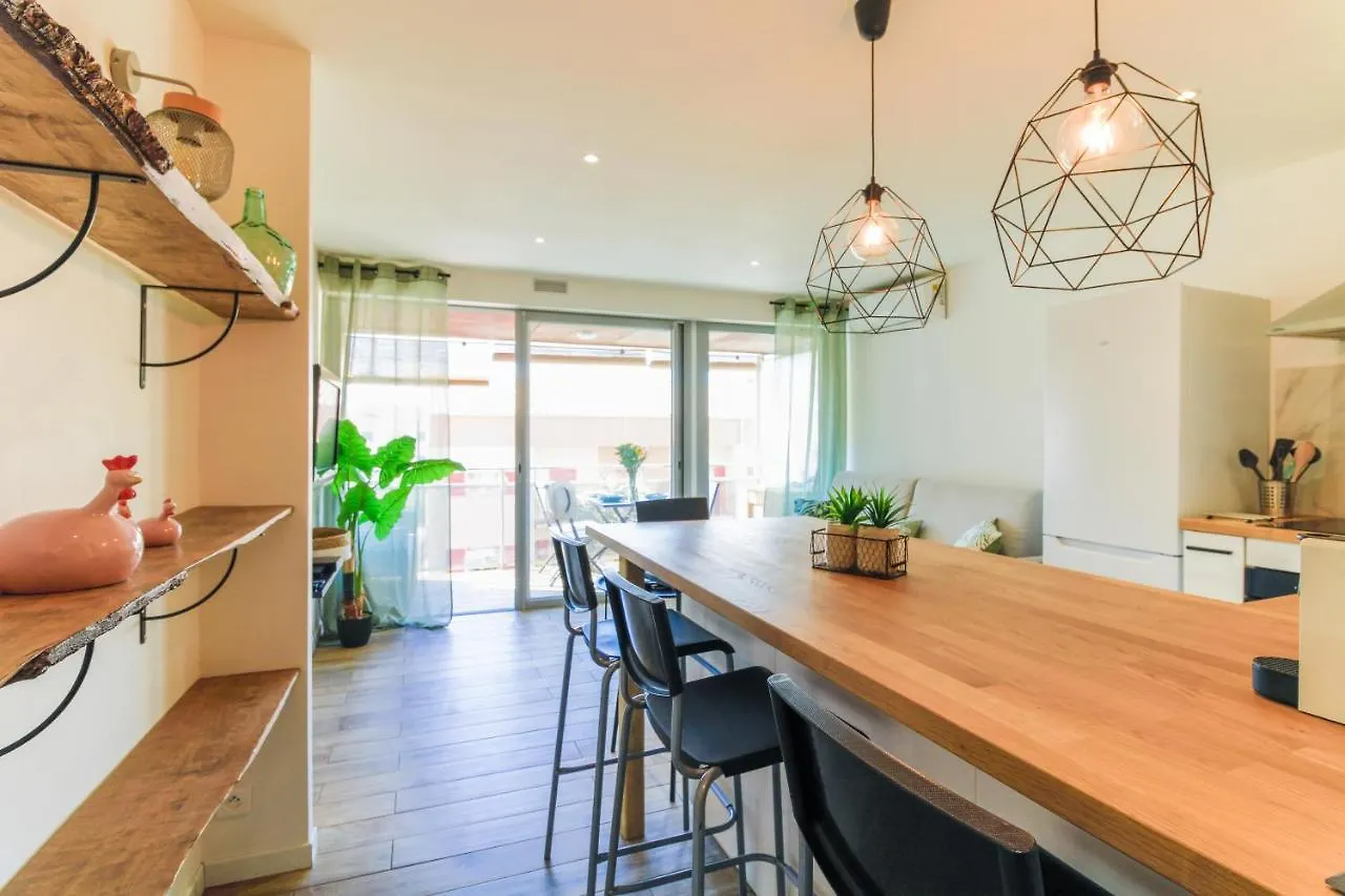 Apartment Select'Sohome - Appartement Renove Au Coeur Du Centre-Ville Du Lavandou - A Proximite Des Plages Et Commerces - Gaia Le Lavandou