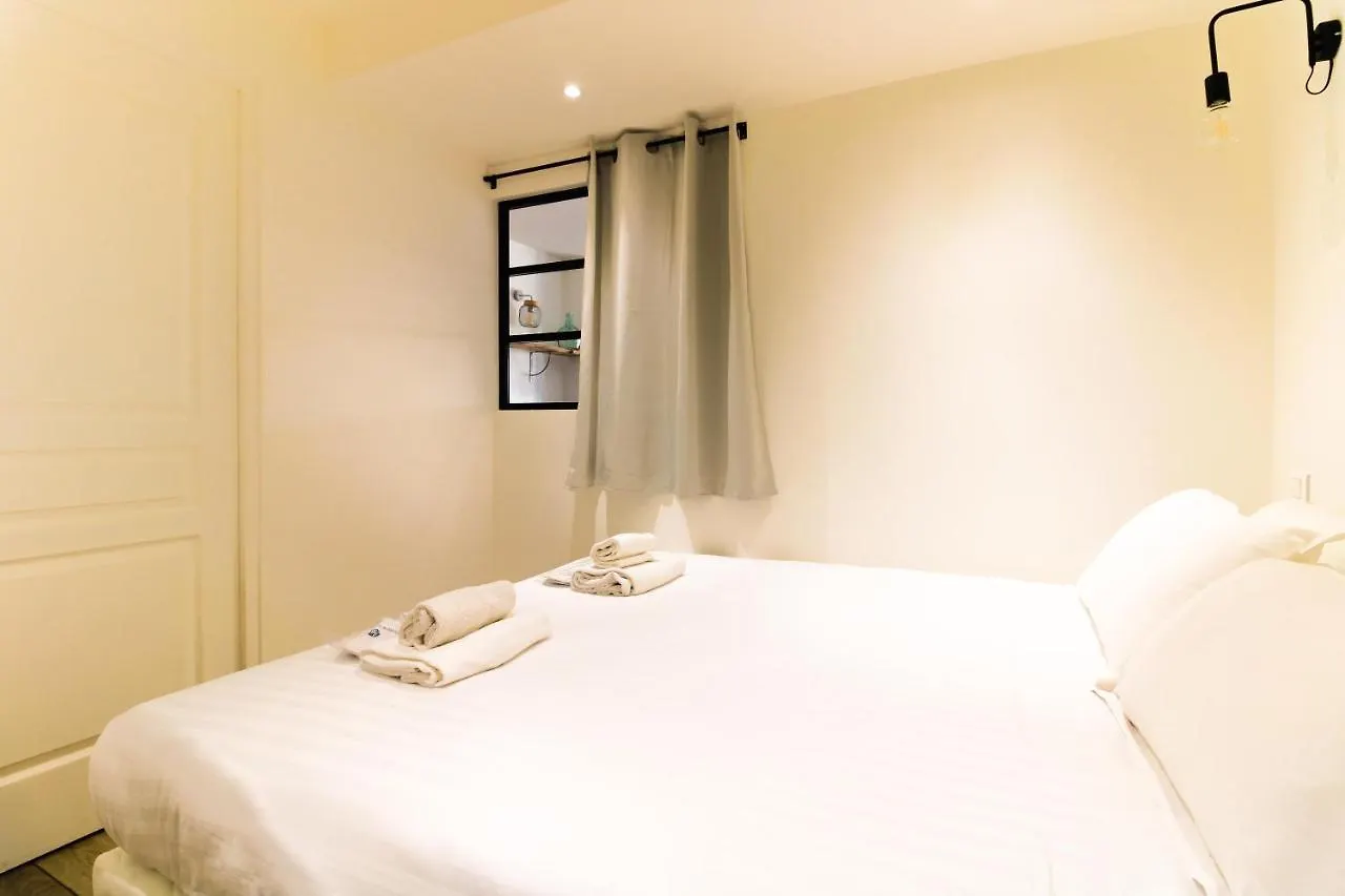 Select'Sohome - Appartement Renove Au Coeur Du Centre-Ville Du Lavandou - A Proximite Des Plages Et Commerces - Gaia Le Lavandou