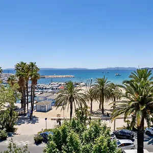 Hotel Espadon Bleu, Le Lavandou